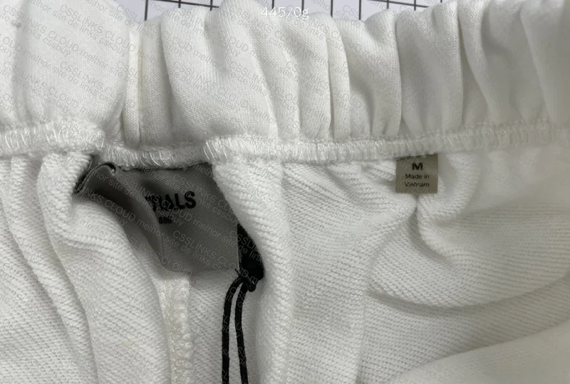 Shorts ESSENTIALS Fear of God - CLIENTE 4