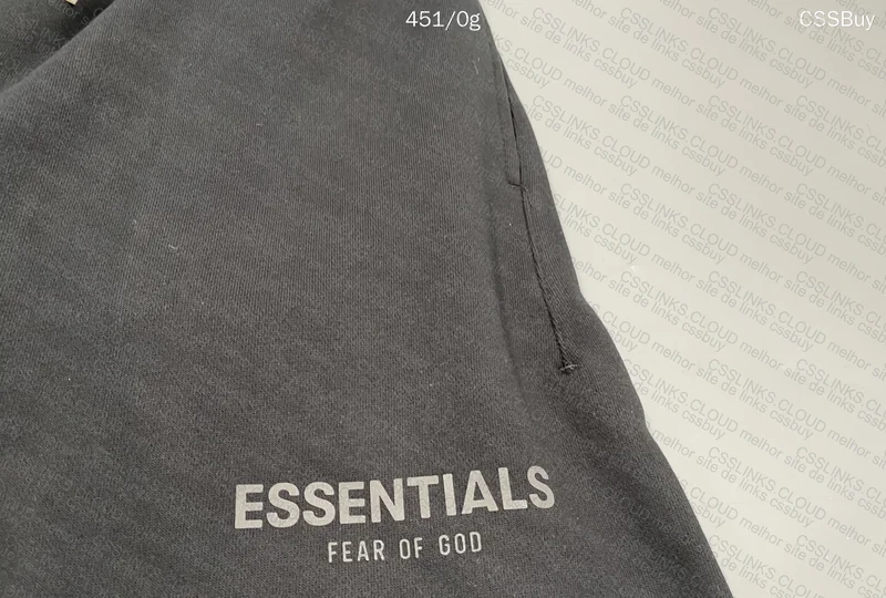 Essentials Sweatshorts 2