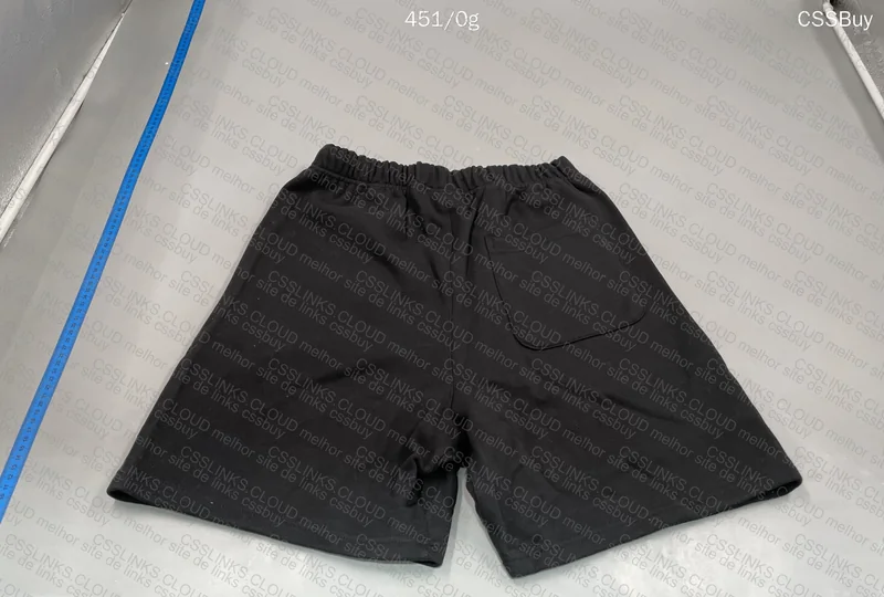 Essentials Sweatshorts 4