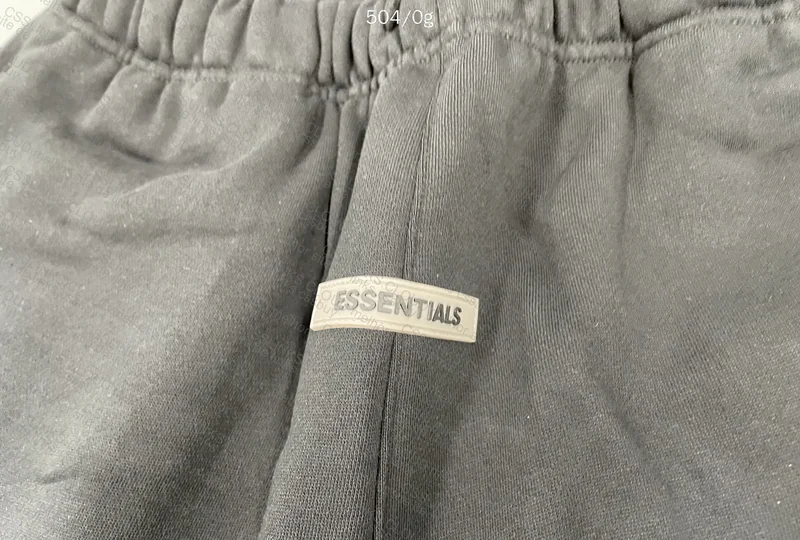 Shorts Fear of God Essentials 4