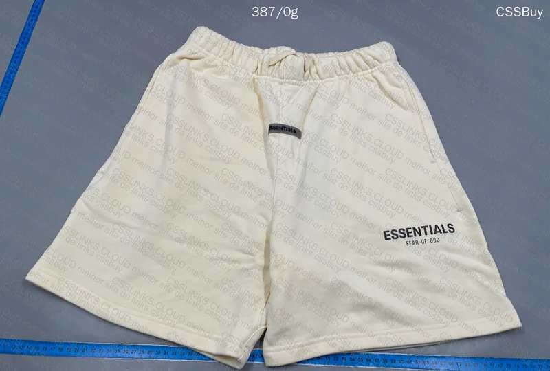 Shorts FOG Essentials 3