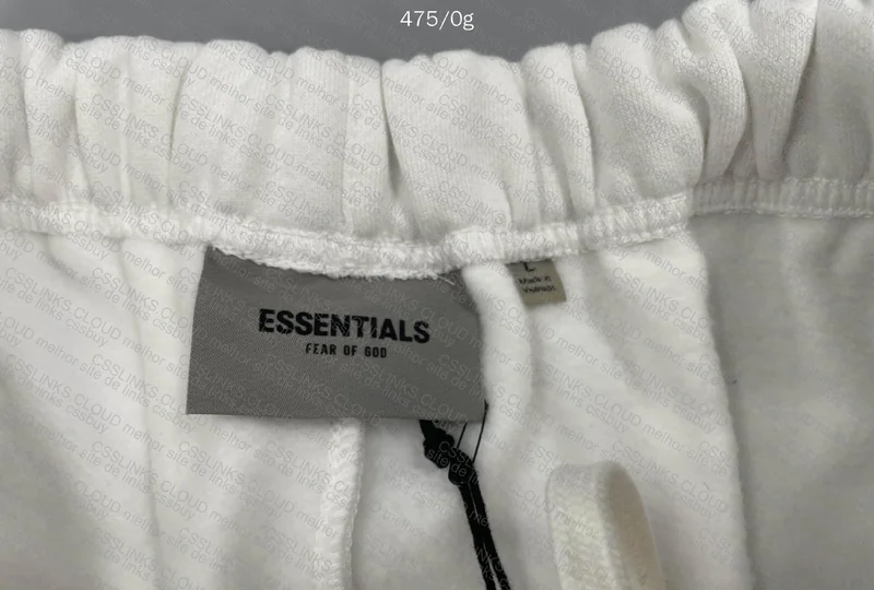 Shorts FOG Essentials 4