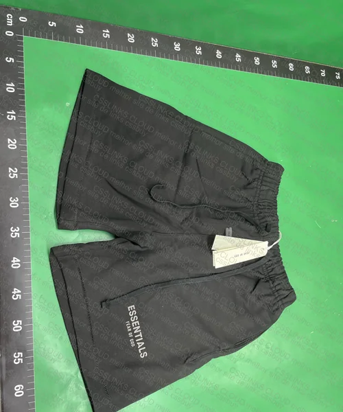 Shorts Fog Essentials 2