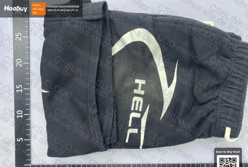 Shorts HellStar Preto 2