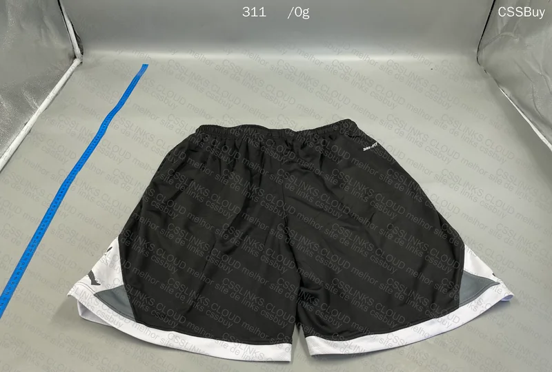 Shorts Jordan 6