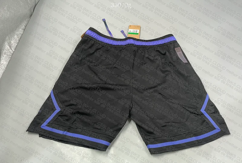 SHORTS JORDAN 4