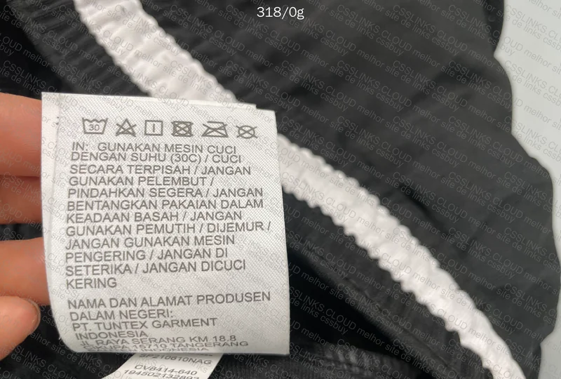 Shorts Jordan 4