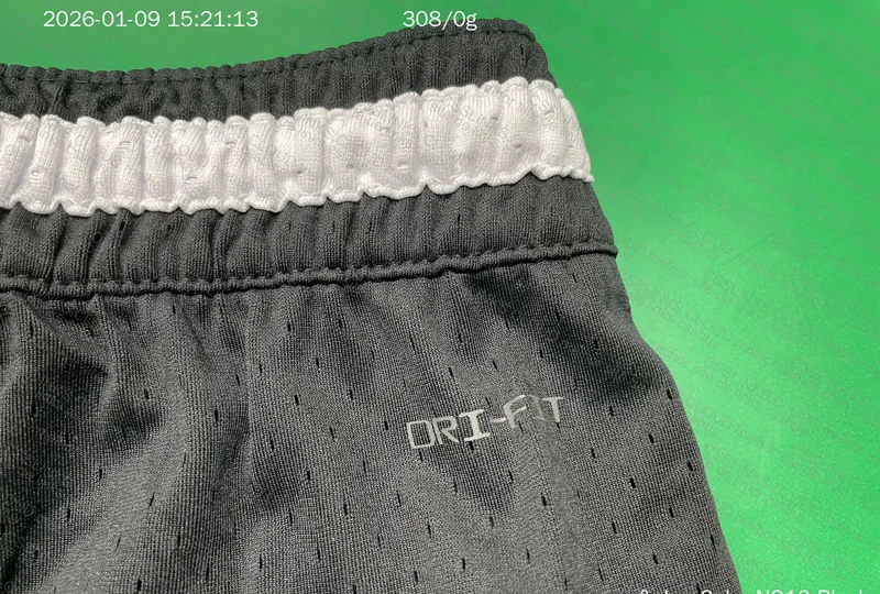 Shorts Jordan 4