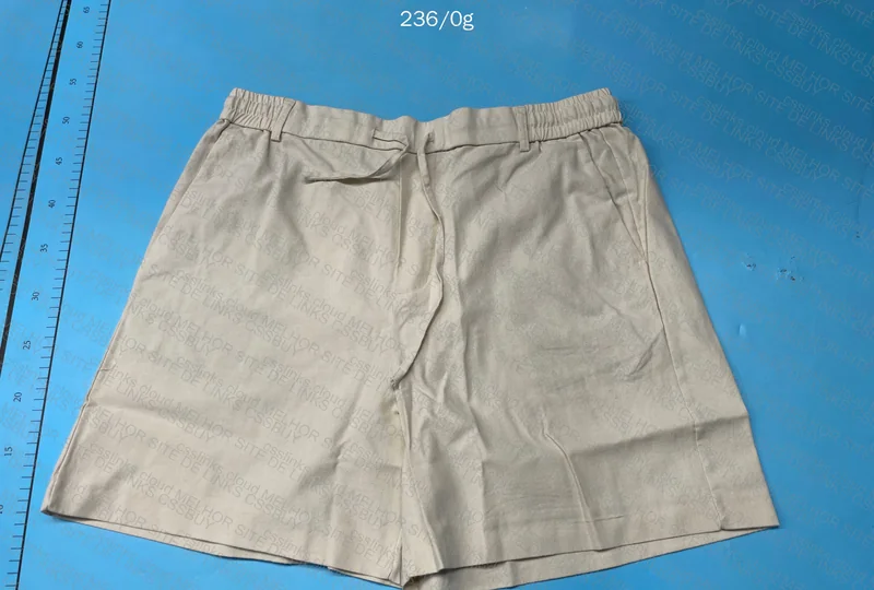 Minimalist Linen Shorts 4