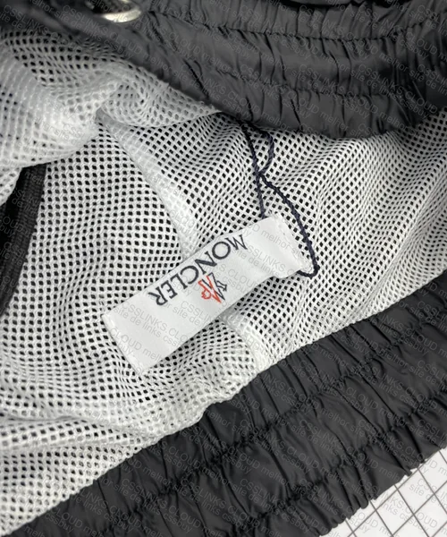 Shorts Moncler
