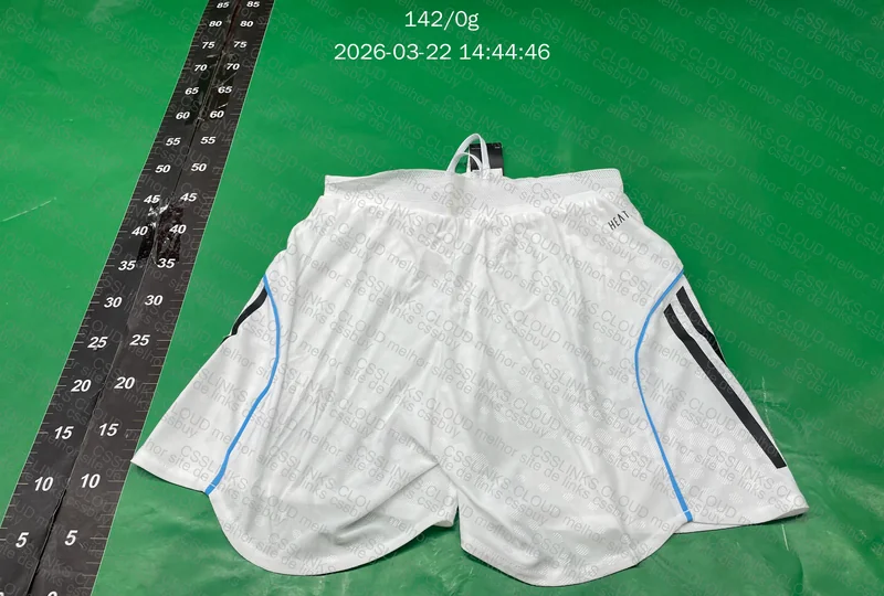 Shorts New Castle (versão jogador) 2