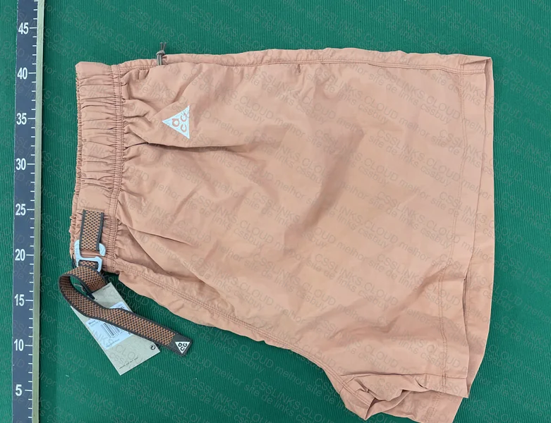 Shorts Nike ACG 9