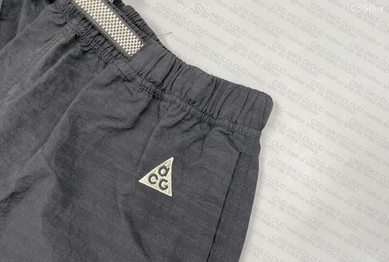 Nike ACG Shorts with Measurements 5