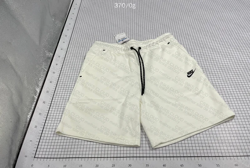 Shorts Nike Tech