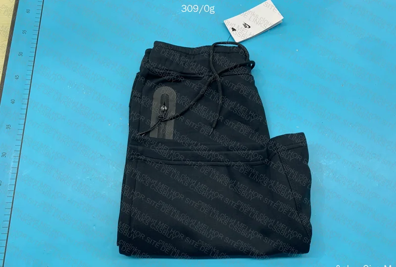 Shorts nike tech