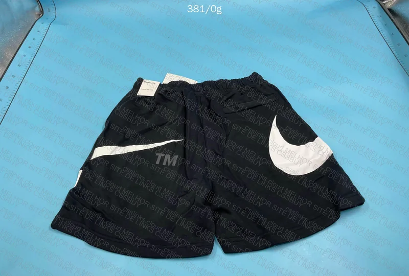 Nike TM XL Shorts (with Measurements) 4