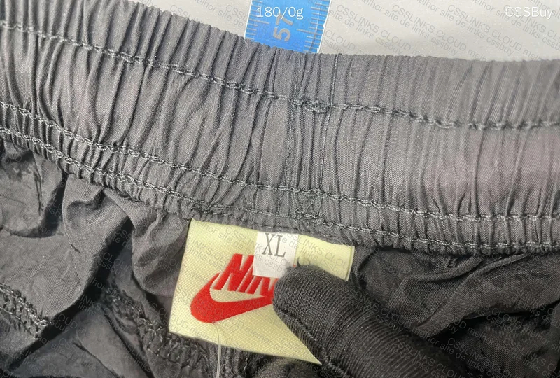 SHORTS NIKE X STUSSY 5