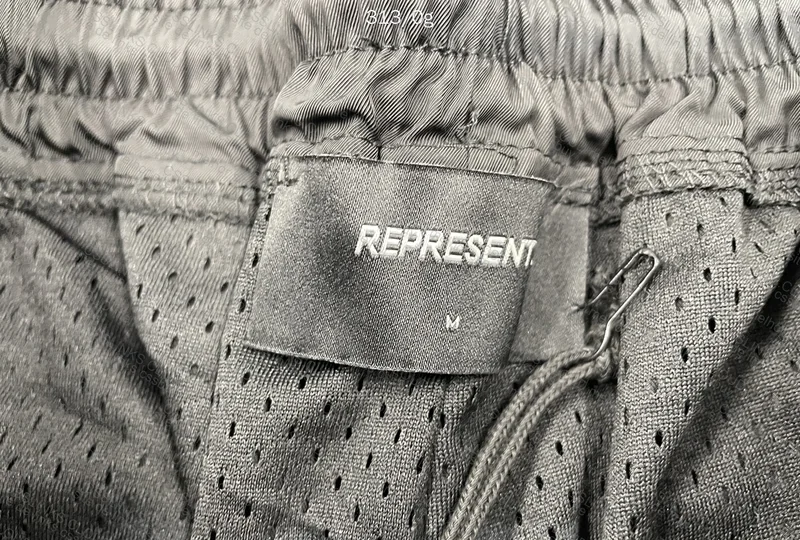 Shorts Represent 4