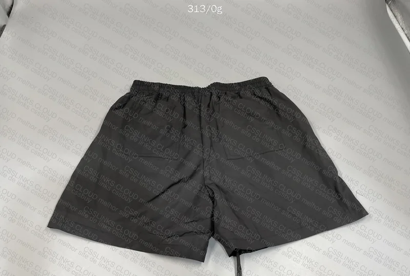 Shorts Represent 5