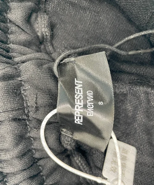 Shorts Represent