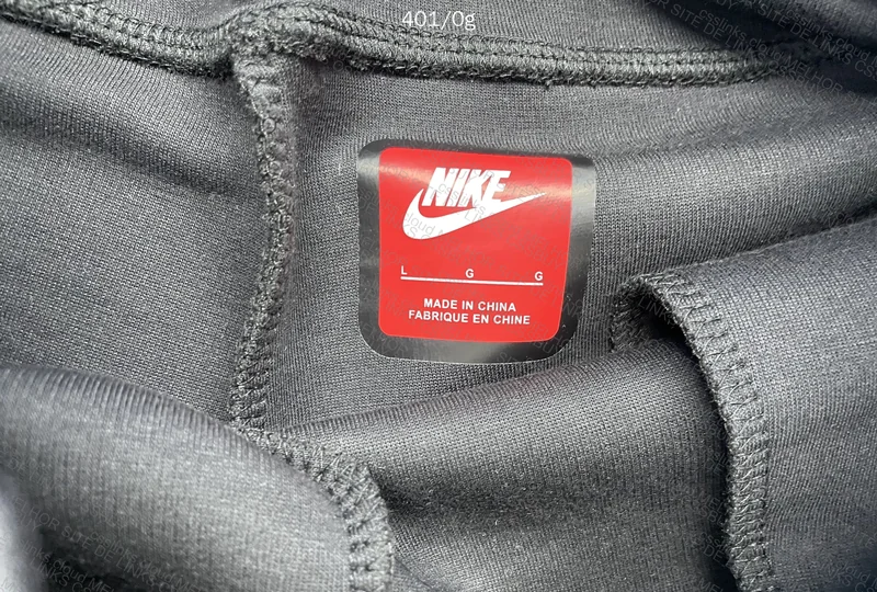 SHORTS TECH FLEECE 4