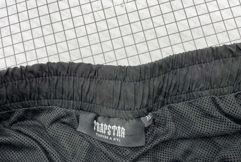 shorts trapstar 5