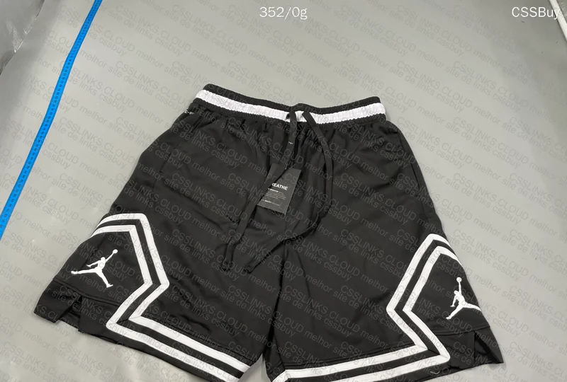 Air Jordan Shorts/Bermuda