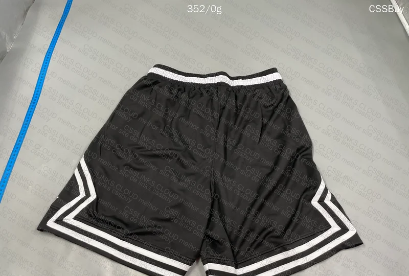 Air Jordan Shorts/Bermuda 3