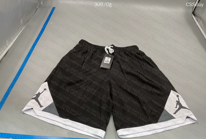 Air Jordan Shorts/Bermuda