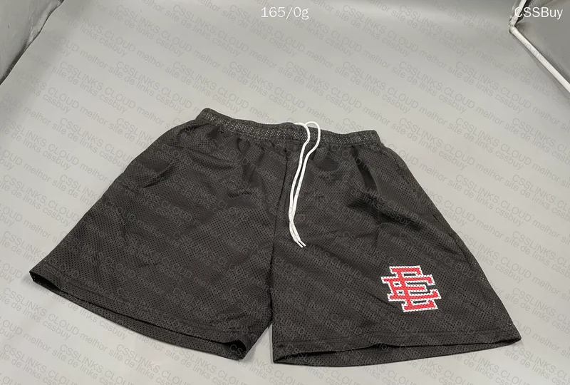 EE Shorts/Bermuda 4