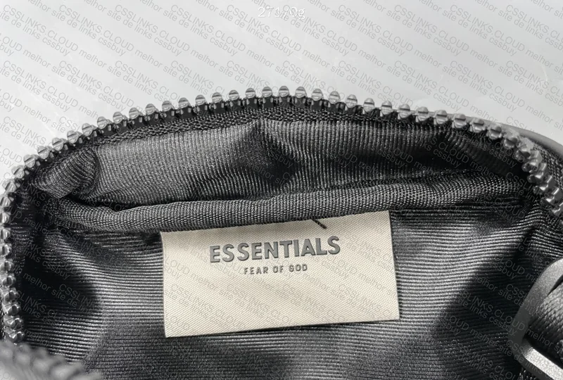 Shoulder Bag - ESSENTIALS - Fear of God