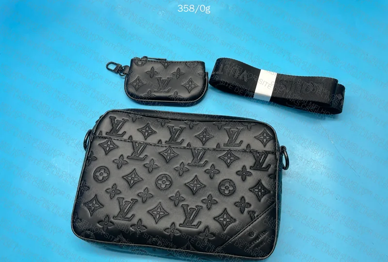 LV Feminine Shoulder Bag