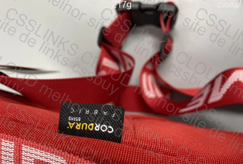 Shoulder bag Supreme 2