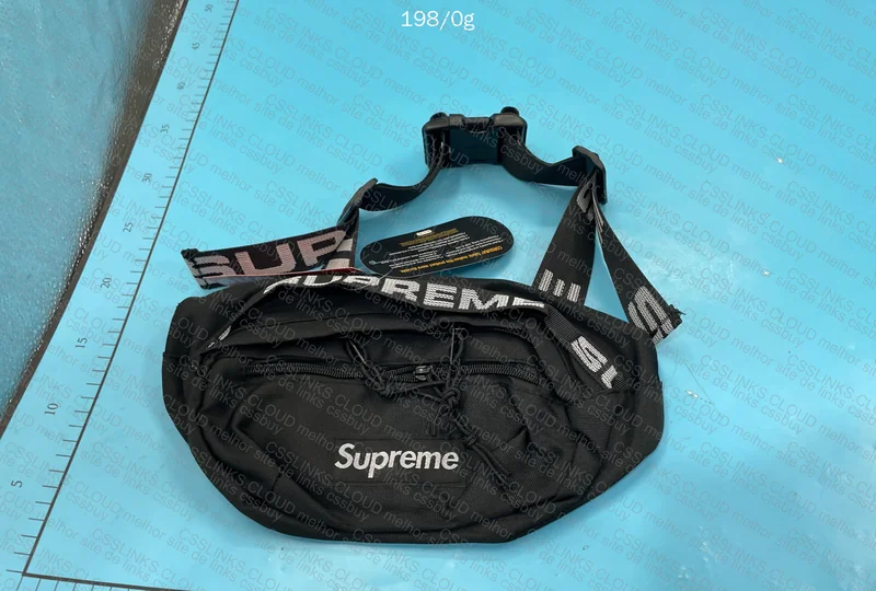 Shoulder bag Supreme