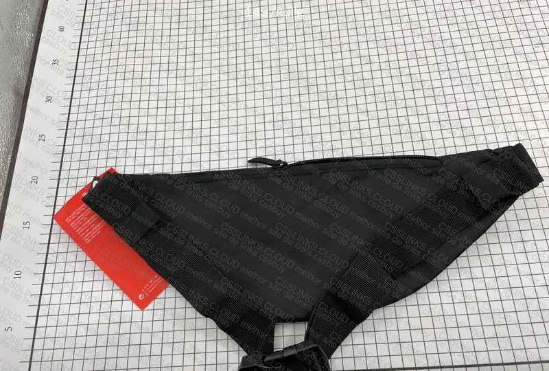 Shoulder Nike 4