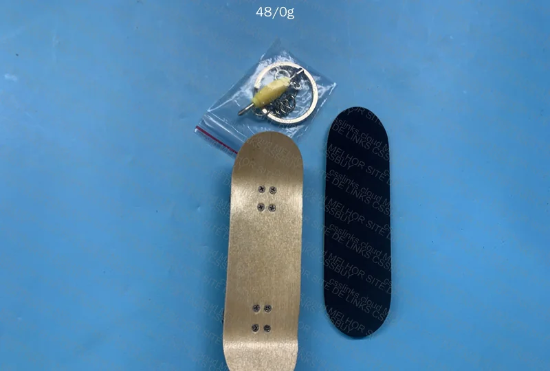 Clean Finger Skateboard for Class 3