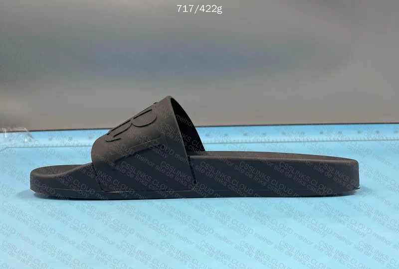 Slide Amiri 10