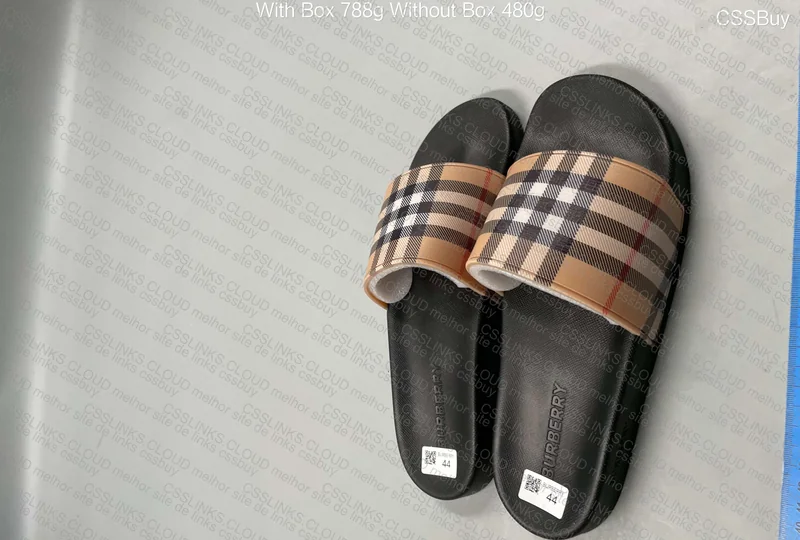 slide burberry