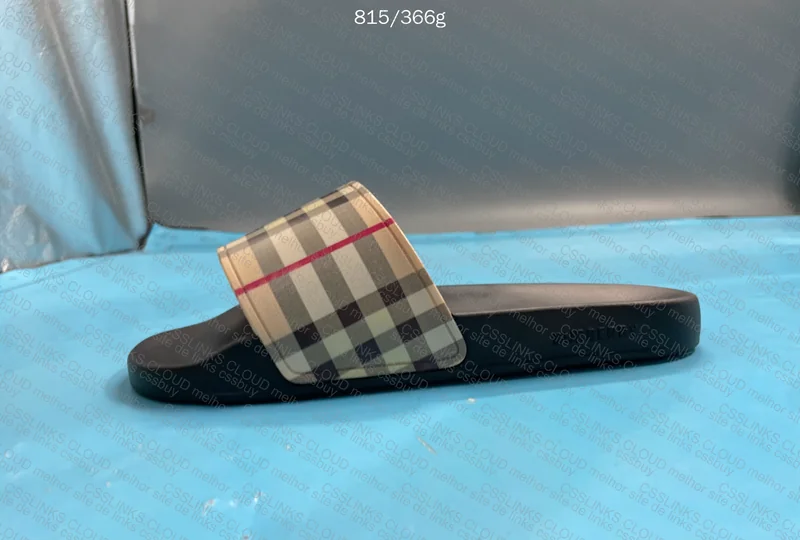 SLIDE BURBERRY 4