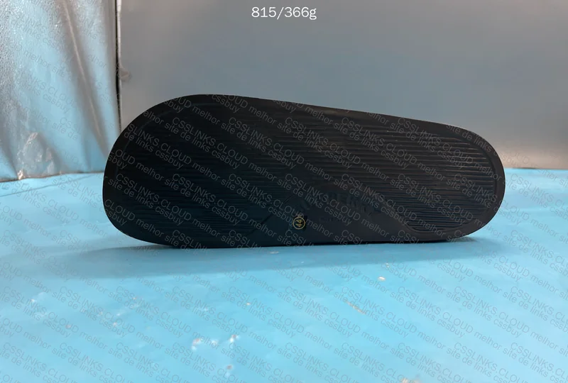 SLIDE BURBERRY 5
