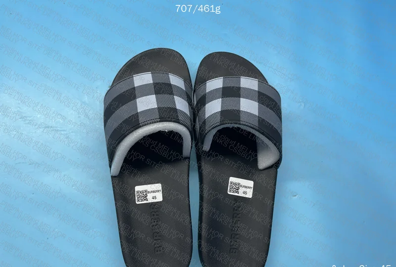 Slide Burberry 2