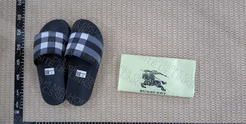 slide burberry 1688 3