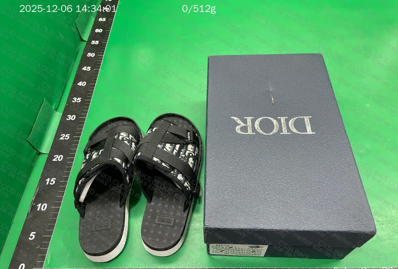 Dior Slide (with measurements) 6