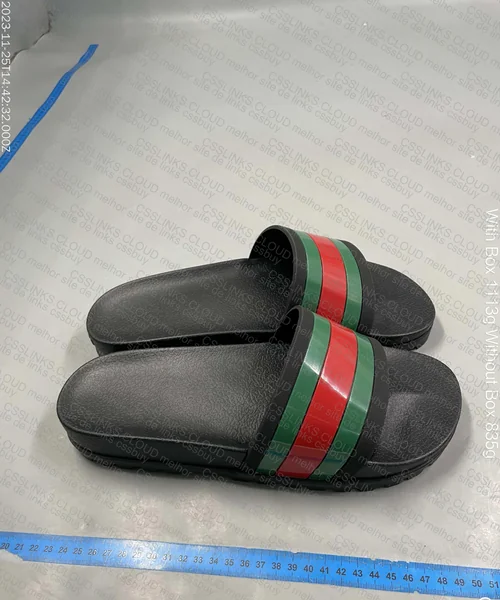 slide Gucci