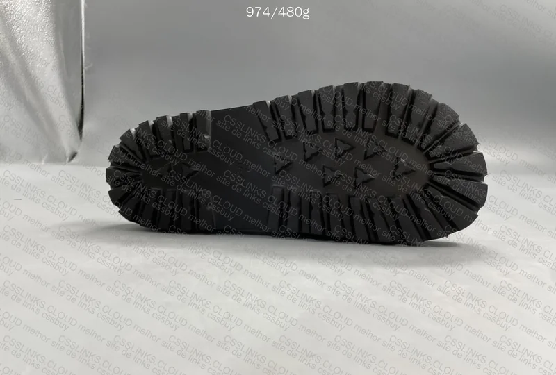 Slide Gucci 4