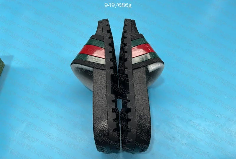 Slide Gucci
