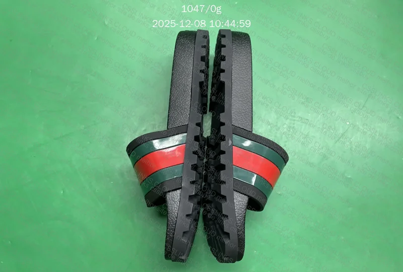 Slide Gucci 3