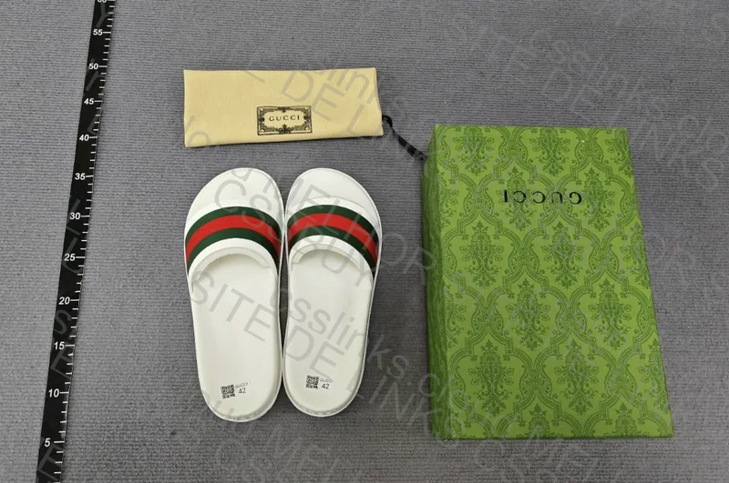 Gucci White Slide