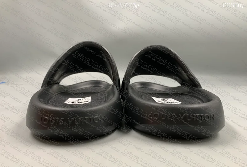 Slide Louis Vuitton 4