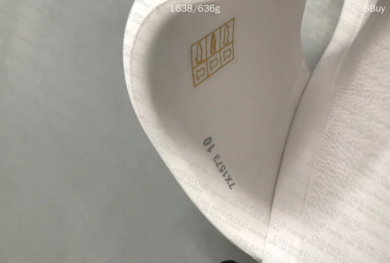 Slide LV logo